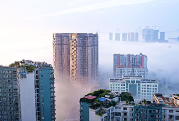Fog blankets China's Chengdu