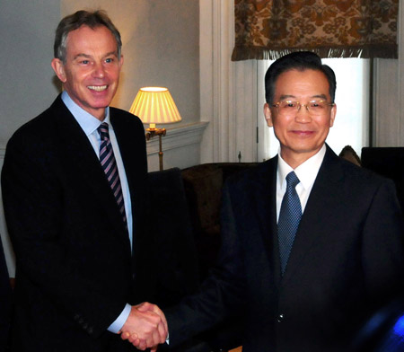Premier Wen meets with Blair