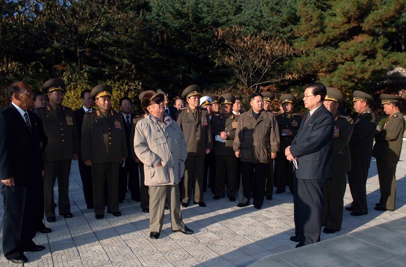 Kim Jong Il memorializes Chinese Korean War dead - Peoples Daily ...