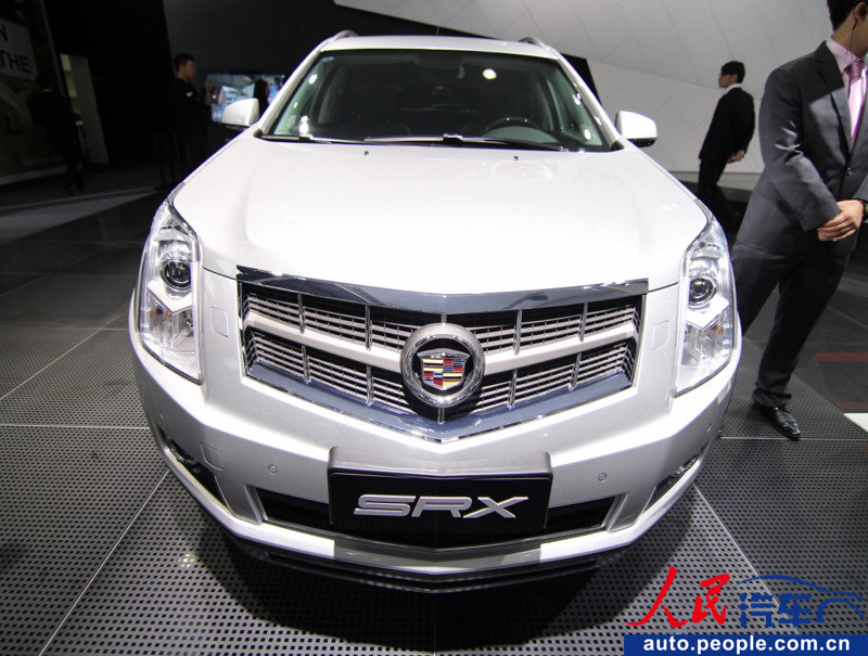 Cadillac SPX shines at Guangzhou Auto Exhibition (29)