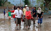 Typhoon Bopha claims 224 lives in Philippines