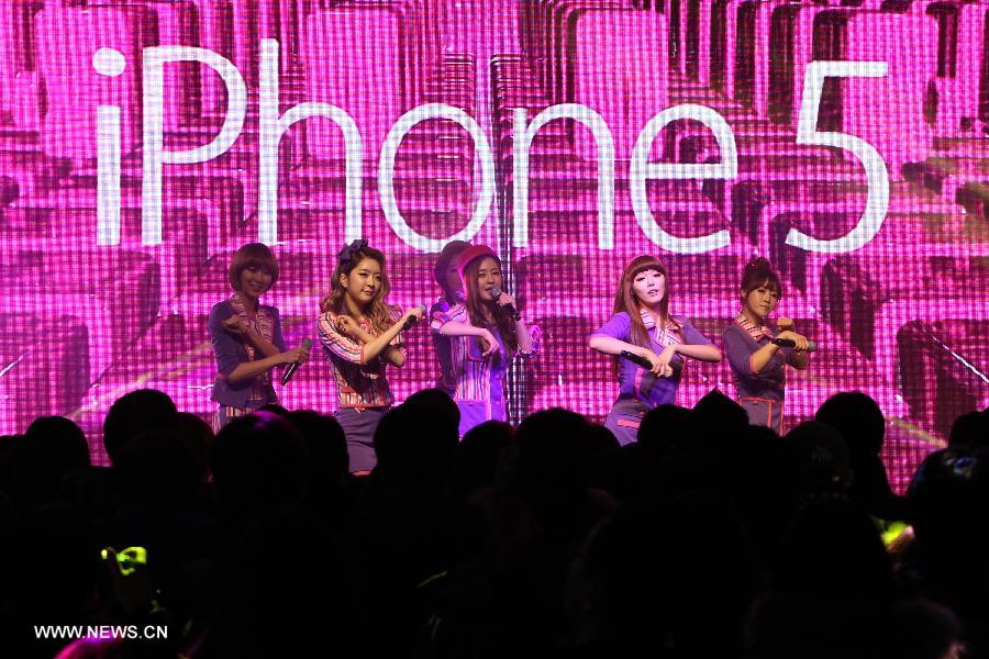South Korean girl group Dal Shabet perform at the iPhone 5 launch event in Seoul, South Korea, Dec. 7, 2012. (Xinhua/Park Jin hee)