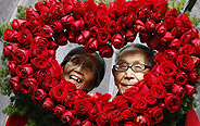Photos: Most touching loves in 2012