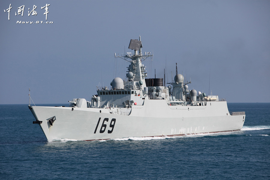 A destroyer flotilla under the Navy of the Chinese People's Liberation Army (PLA) conducted training on the simulated digital battlefield. All the crews can manipulate the digital intelligent equipment in the training. (navy.81.cn /Li Tang, Zeng Xingjian and Li Zhanglong)