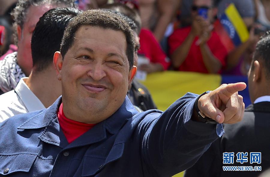 Venezuelan President Hugo Chavez arrives at the voting station and prepares to vote in Caracas, Venezuela, Oct. 7, 2012. Chavez has won the election with 54 percent of the votes. (Xinhua/AFP)