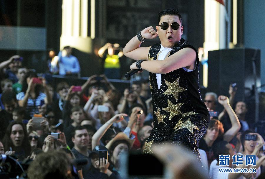 The South Korean rapper PSY performs in Sydney, Australia, Oct. 17, 2012. He swept the world with the single “Gangnam Style”. (Xinhua/AFP)