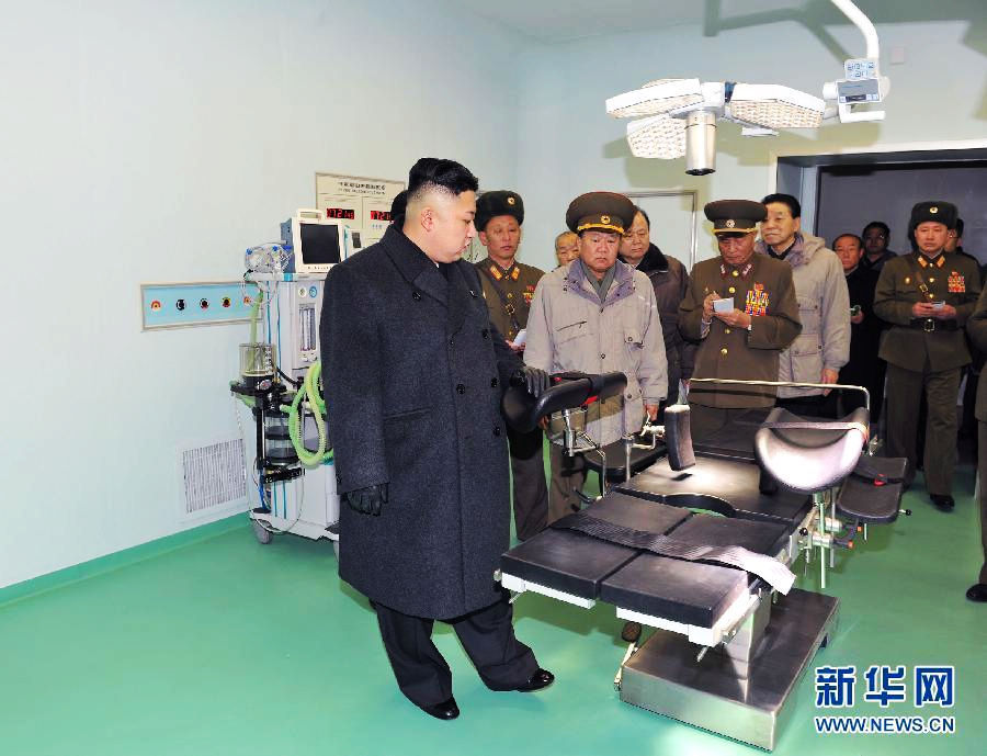 DPRK’s leader Kim Jong Un visits the Taesongsan General Hospital being built by the People's Army in this picture released by DPRK’s KCNA news agency in Pyongyang, Jan. 20, 2013. (Xinhua/KCNA)