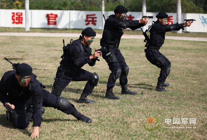 Shooting training of special forces soldiers. (Photo/ Chinamil.com.cn)