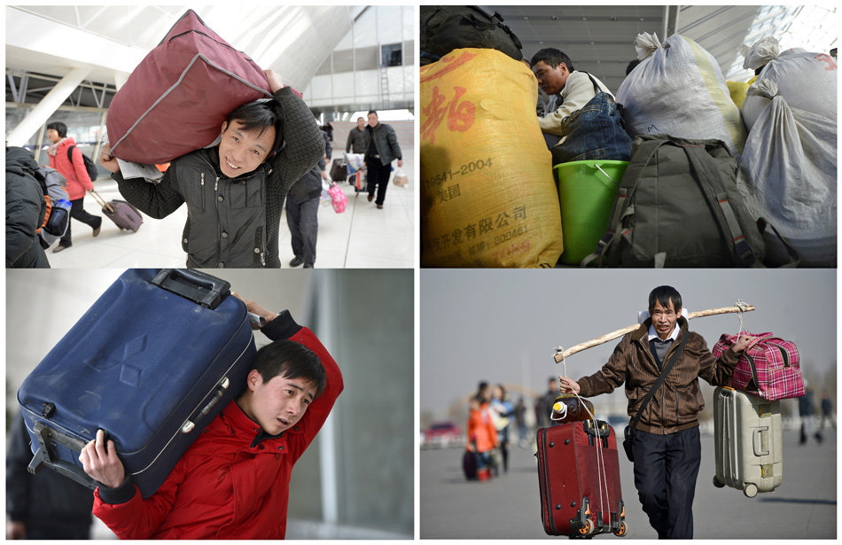Passengers travel with all kinds of baggages in the Railway Station of Yinchuan of Ningxia Hui autonomous region on Jan. 26, 2013. (Xinhua/Wang Peng)