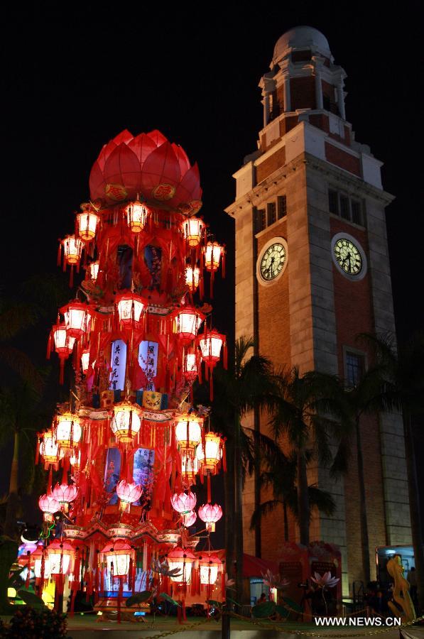 A lantern creation is seen at the square outside the Hong Kong Cultural Center in Hong Kong, south China, Feb. 21, 2013. As China's Lantern Festival falls on Feb. 24 this year, the square outside the Hong Kong Cultural Center were decorated with various lights, which attracted citizens and tourists. (Xinhua/Jin Yi)  