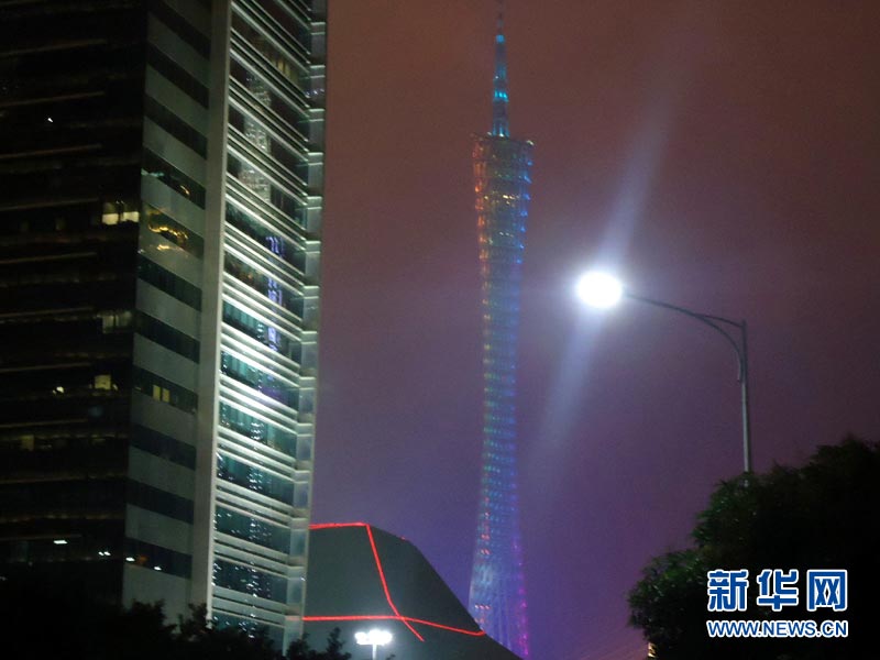 Guangzhou: The average house price is 15,101 yuan per square meter. 1 million in Guangzhou can buy a 90-square-meter apartment with two bedrooms in rural area, or a 50-square-meter apartment with one bedroom in central area. (Photo/Xinhua)