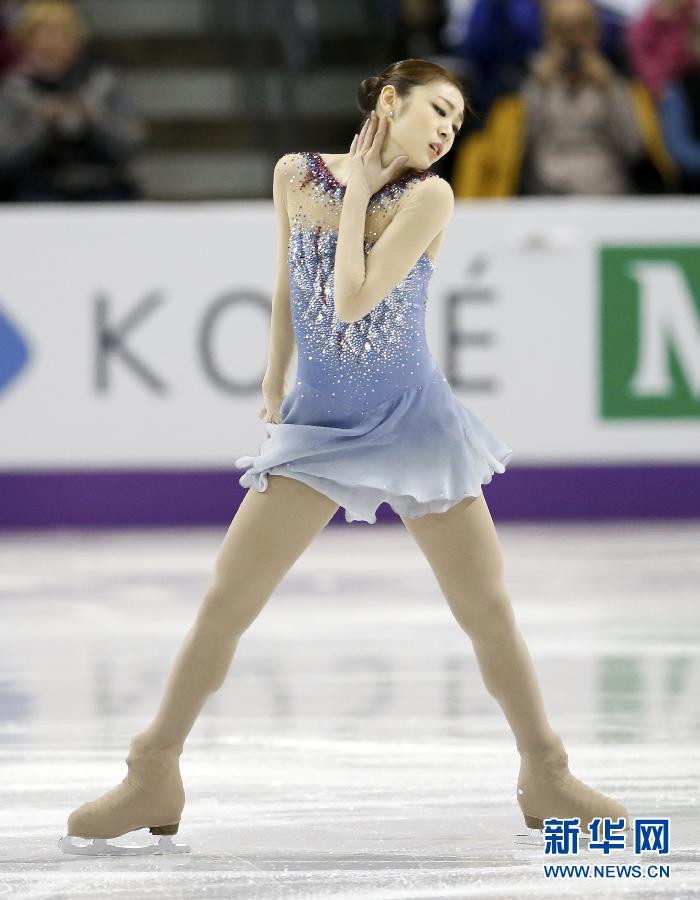 Yuna Kim performs in the competition on March 14, 2013. Yuna Kim, Korean contestant, placed first in the short program with a score of 69.97 at the 2013 World Figure Skating Championship in Canada. (Xinhua/Reuters)