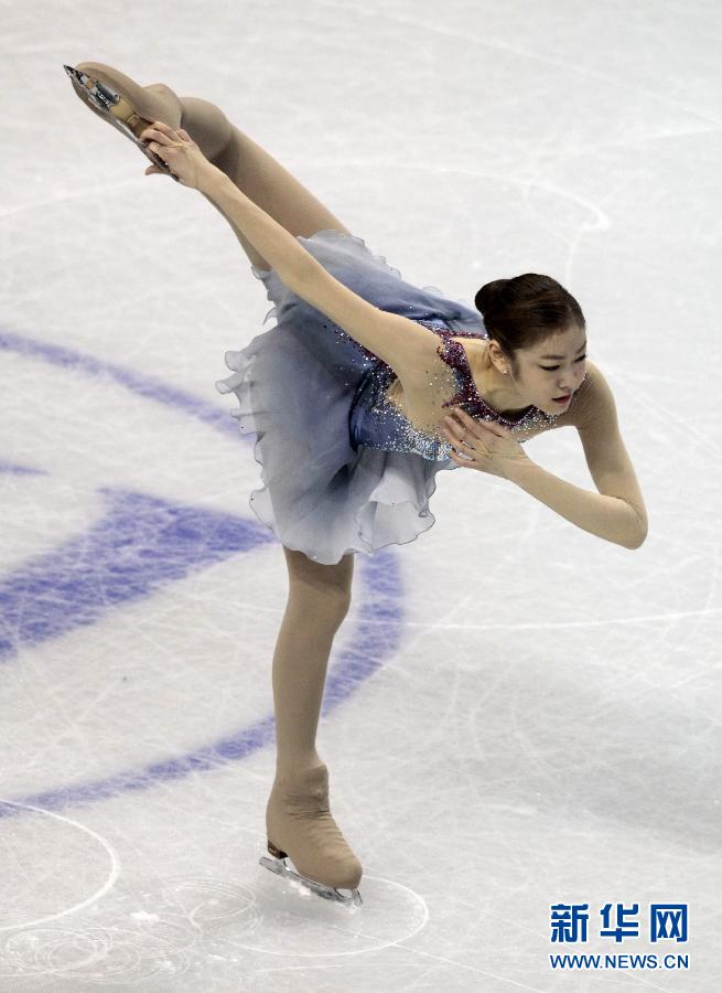 Yuna Kim performs in the competition on March 14, 2013. Yuna Kim, Korean contestant, placed first in the short program with a score of 69.97 at the 2013 World Figure Skating Championship in Canada. (Xinhua/Reuters)