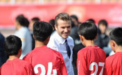 Beckham visits Qingdao Jonoon Soccer Club