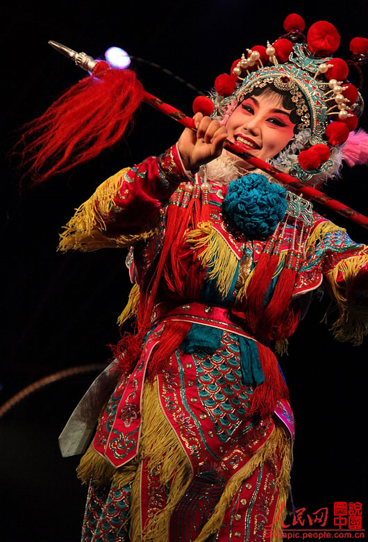 Wuju Opera, born in southeast Chinese city Jinhua, or Wuzhou in ancient China, is 200 years older than Peking Opera. Yang Xiayun is one of the most promising actresses of Wuju Opera. 
