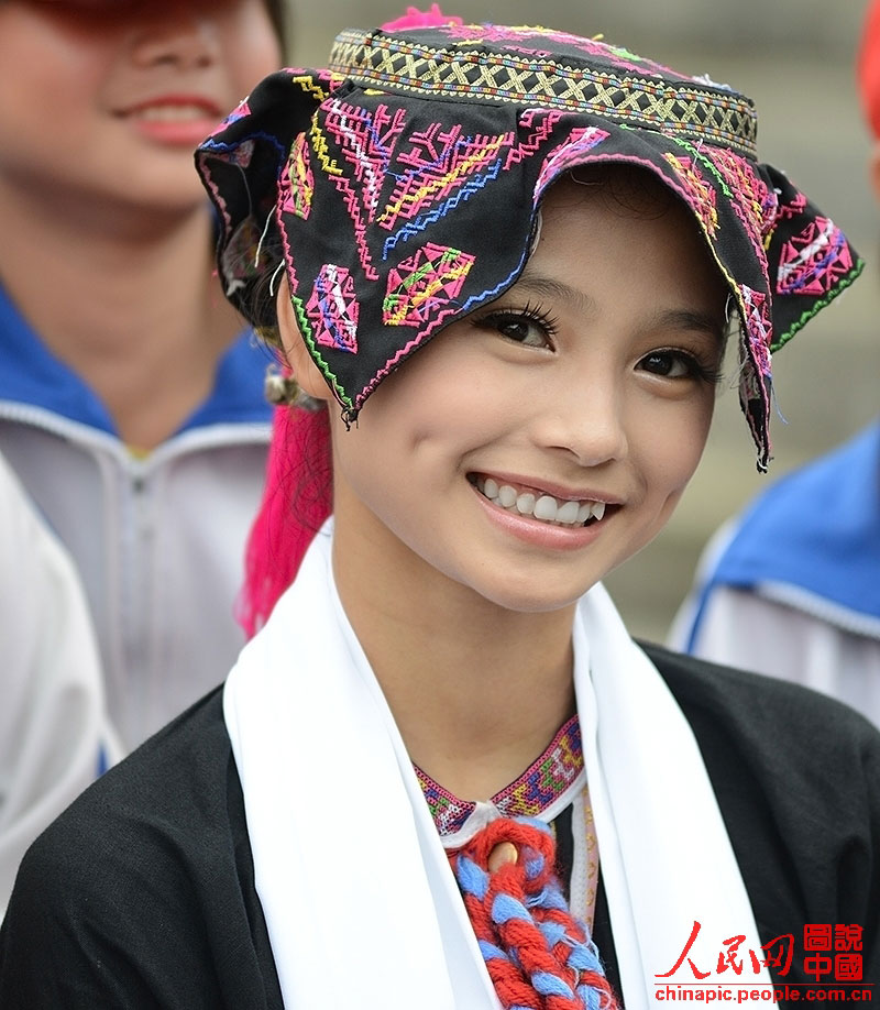 The Sanyuesan Festival of Li and Miao nationalities in Hainan (2)