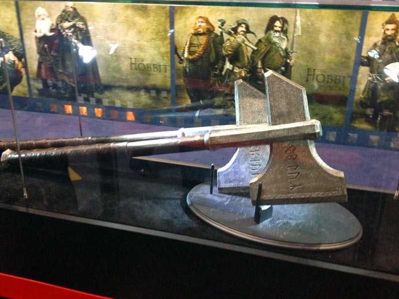 Axes used in the film "The Hobbit: An Unexpected Journey" are displayed at the Special Effects Exhibit of "The Best in Wo-Film Carnival," which is open to the public from April 16-23 during the 3rd Beijing International Film Festival. The carnival is a large-scale public cultural activity integrating film cultural entertainment and interactive experiences, as well as tourism and leisure. (China.org.cn)