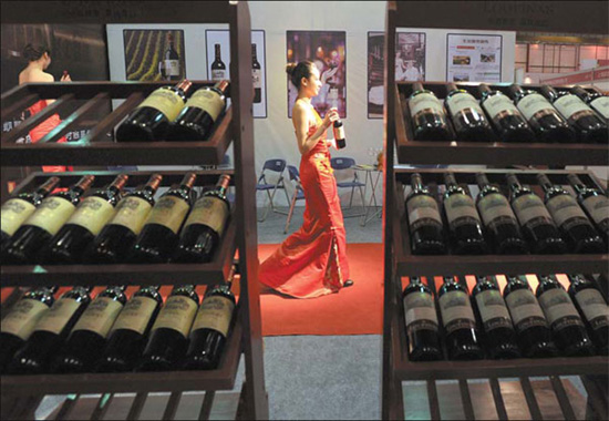 China is a top importer of Bordeaux wine, a trend that is expected to continue in the foreseeable future. (China Daily)