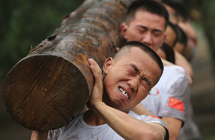 Bodyguard trainees experience 'Hell Week' in Beijing