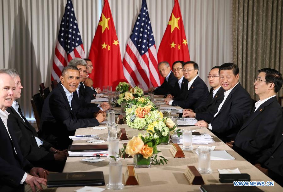Chinese President Xi Jinping (2nd R) and U.S. President Barack Obama (3rd L) hold the second meeting at the Annenberg Retreat, California, the United States, June 8, 2013. (Xinhua/Yao Dawei)