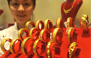 Gold price opens higher in Hong Kong
