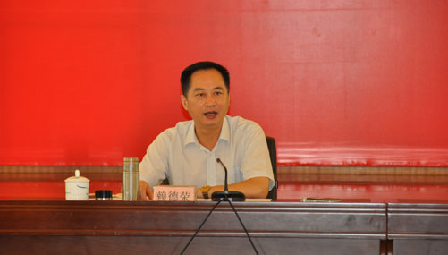 Lai Derong, the minister of the United Front Work Department of CPC Guangxi Committee