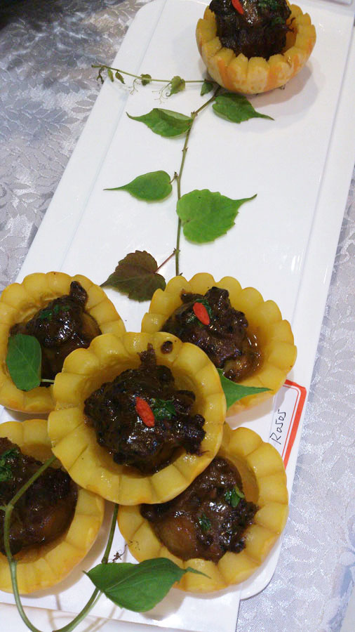 Braised Beef in Sunflower Style (Photo: CRIENGLISH.com/ Yu Yingjie)