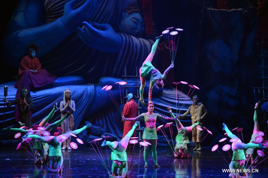 Acrobatic opera "Journey to the West" is staged at Lincoln Center in New York, the United States on July 23, 2013. The opera, directed by overseas Chinese artist Chen Shizheng, was a fusion of Chines acrobatics, Kungfu, drama and animation. (Xinhua/Wang Lei)