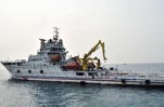 Chinese rescuers on way to salvage mission