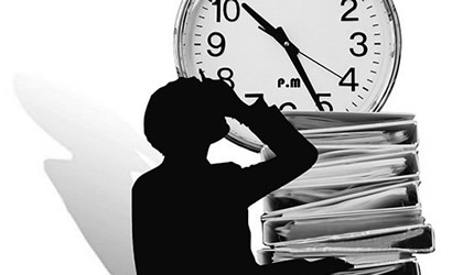 Survey: 'Overtime' impacts on Chinese work-life