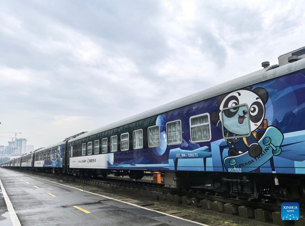 China-Laos tourist train to depart from Guiyang